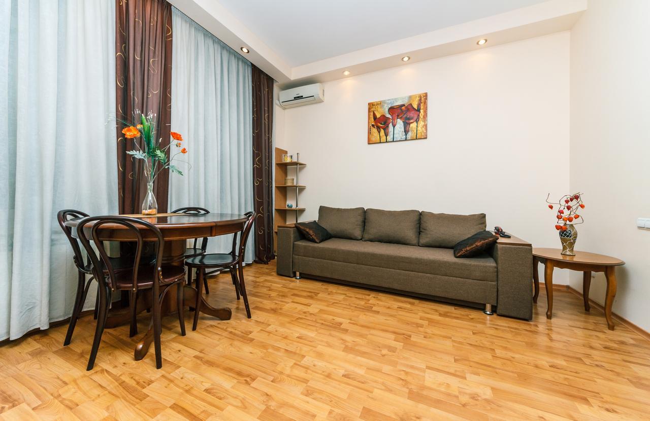 Apartamenty Sofia キエフ エクステリア 写真